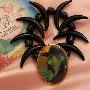 Vintage Tarina Tarantino wicked bad witch wizard of oz stretch bracelet